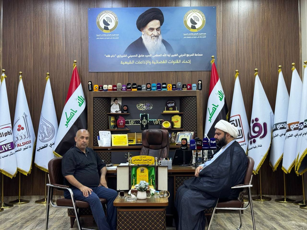 وكيل المرجعية الشيرازية الرشيدة في محافظة البصرة يزور مقر إتحاد القنوات الفضائية والأذاعات الشيعية في النجف الأشرف
