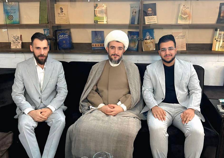 مدير قناة البصرة1 الفضائية يلتقي ممثل سماحة المرجع الشيرازي دام ظله في قم المقدسة لبحث سبل التعاون في خدمة أهل البيت (عليهم السلام)